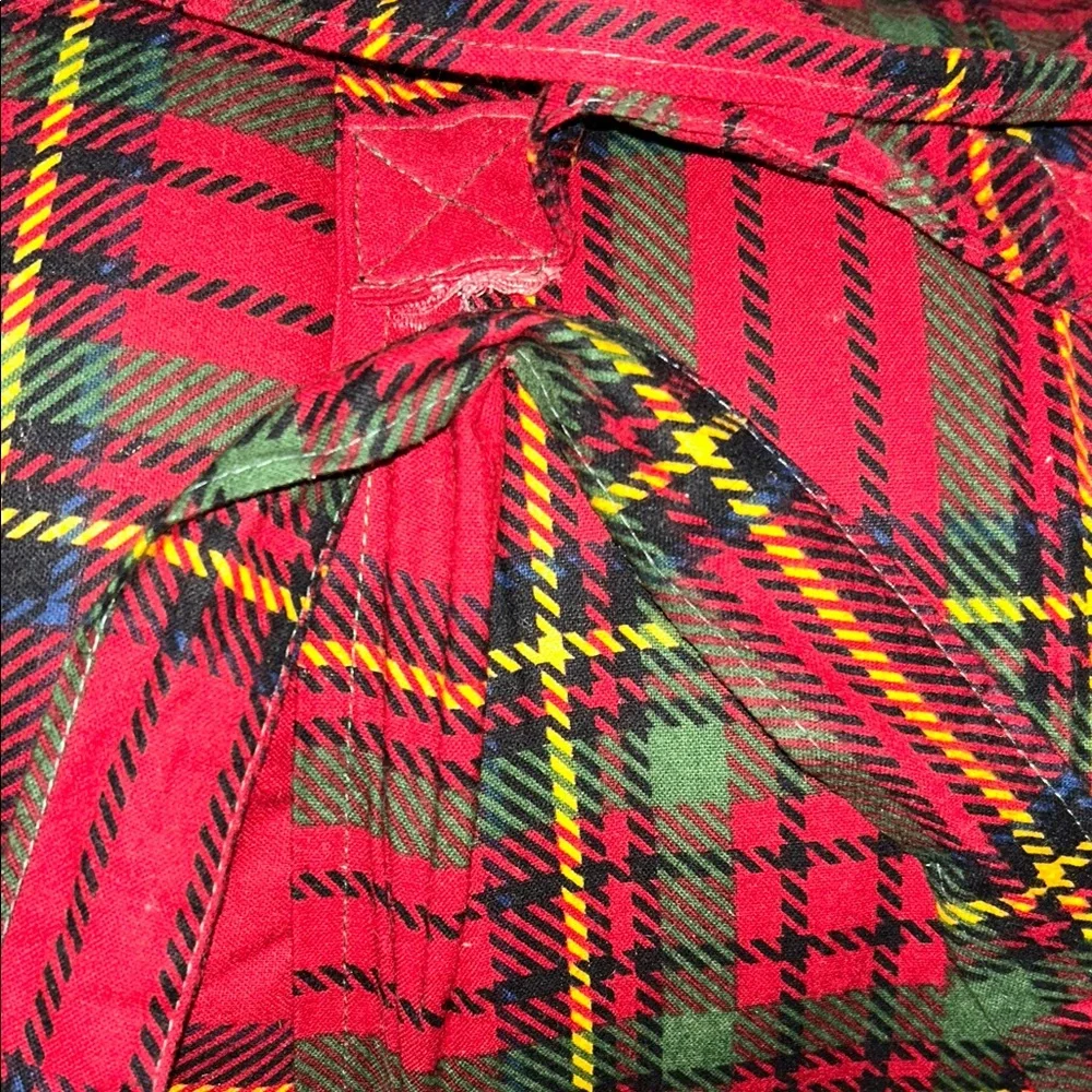 Hallmark Queen Flannel Comforter & Sham Set Red